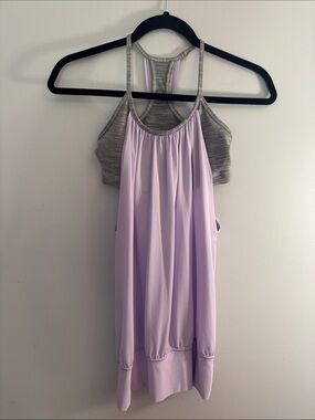 Lululemon No Limit lilac workout top